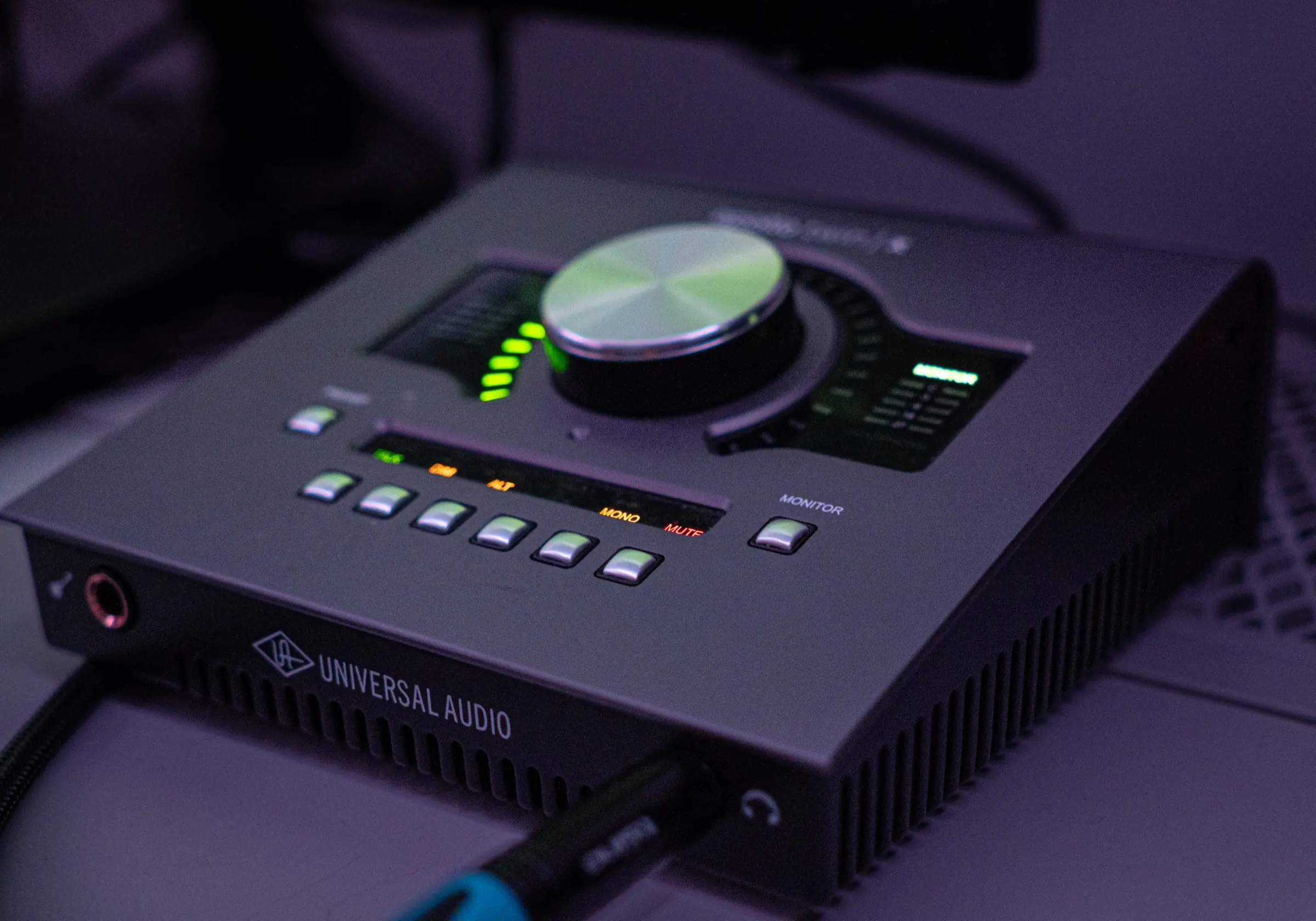 Mosain Recording Equipment